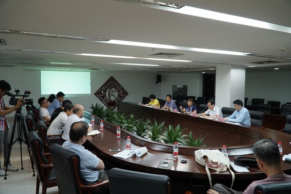 新闻通气会现场 新闻通气会现场